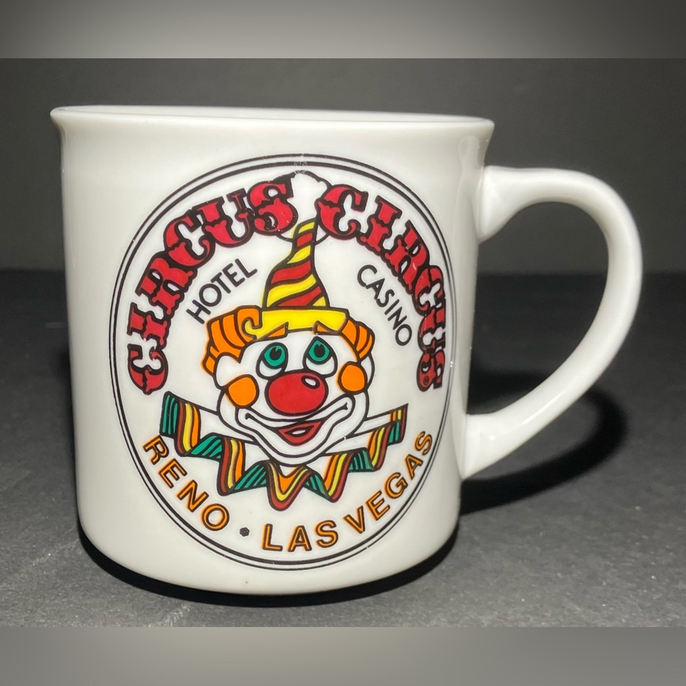 Circus Circus Hotel Casino Souvenir Coffee Mug Cup Reno Las Vegas Nevada *MINT*